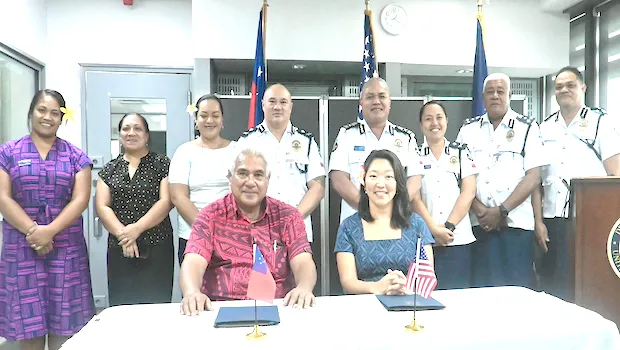 The Samoa Minister of Police, Faualo Harry Schuster and U.S. Chargé d’Affaires Noriko Horiuchi