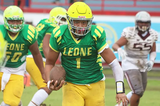 Irvinson Ta’ase storming to the end zone